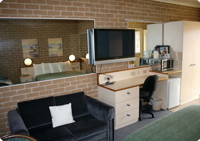 Grand Manor Motor Inn - Northern Rivers Accommodation 3