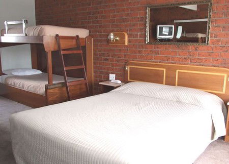 Abbotswood Motor Inn - Northern Rivers Accommodation 1