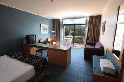 Absolute Beachfront Opal Cove Resort - Northern Rivers Accommodation 2