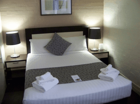 Aarons Hotel - Northern Rivers Accommodation 1
