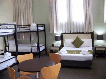 Aarons Hotel - Northern Rivers Accommodation 4