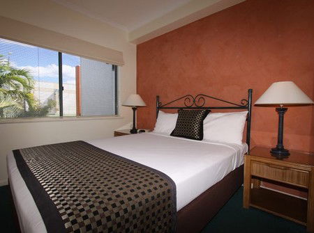 Mid City Luxury Suites - Northern Rivers Accommodation 2