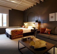 Harbour Rocks Hotel - Northern Rivers Accommodation