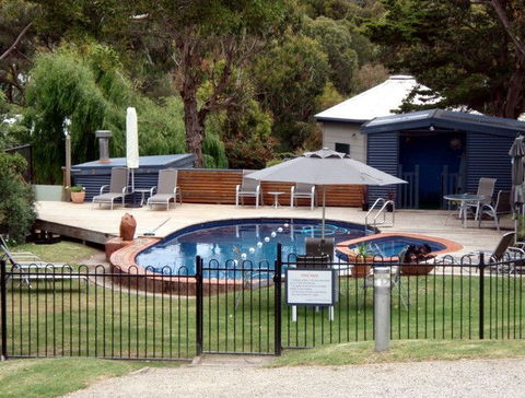 Aireys Inlet Getaway - Northern Rivers Accommodation 4