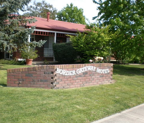 Golden Chain Border Gateway Motel - Northern Rivers Accommodation 1