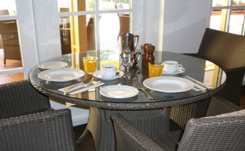 Hotel Kurrajong - Northern Rivers Accommodation 1