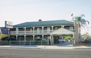 Richmond Motor Inn - Northern Rivers Accommodation 0
