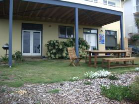 Victor Apartments - Cheri-On-Sea Apartment - Northern Rivers Accommodation 0