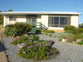 Oaklands Beach House - Northern Rivers Accommodation 0