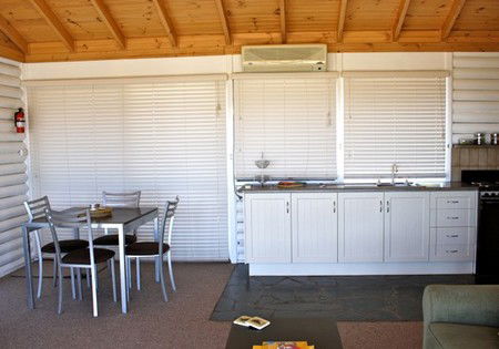 ArtWine Cottages - Northern Rivers Accommodation 4