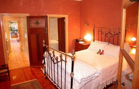 Melbourne Street Mews - Northern Rivers Accommodation 5