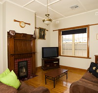 Semaphore Beach House - Northern Rivers Accommodation