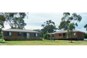 Yaringa Holiday Cottages - Northern Rivers Accommodation 0