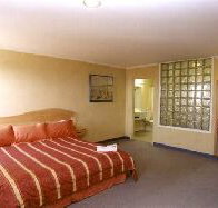 Lighthouse Hotel - Northern Rivers Accommodation