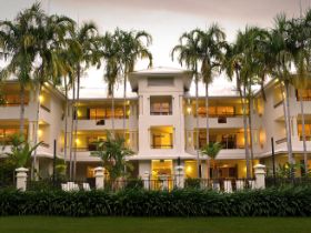 Mandalay Luxury Beachfront Apartments - Northern Rivers Accommodation 0