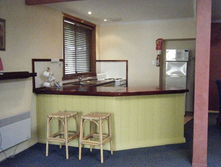 Strahan Holiday Retreat - Northern Rivers Accommodation 2