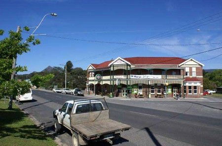 St Marys Hotel - Northern Rivers Accommodation 1