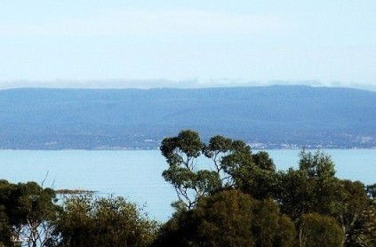 Coles Bay House - Northern Rivers Accommodation 4