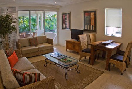 Mandalay Luxury Beachfront Apartments - Northern Rivers Accommodation 4