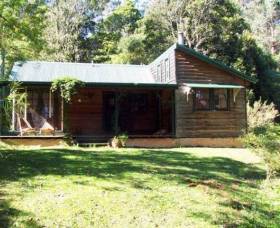 Red Dog Retreat - Northern Rivers Accommodation 0