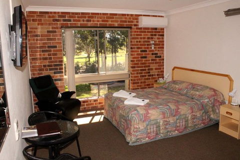 Golf View Motel - Northern Rivers Accommodation 1
