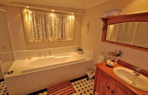First Chance - Northern Rivers Accommodation 0
