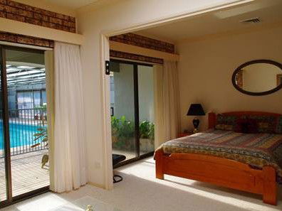 Batemans Bay Manor - Bed And Breakfast - Northern Rivers Accommodation 2