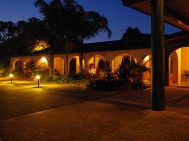 Batemans Bay Manor - Bed And Breakfast - Northern Rivers Accommodation 5