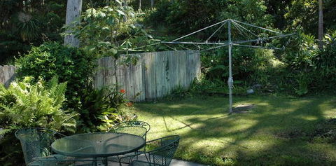 A Lake House At Burrill Lake - Northern Rivers Accommodation 0