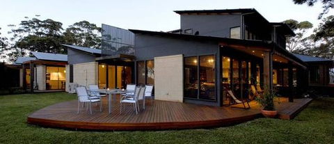 By The Beach B And B Holiday Apartments - Northern Rivers Accommodation 4