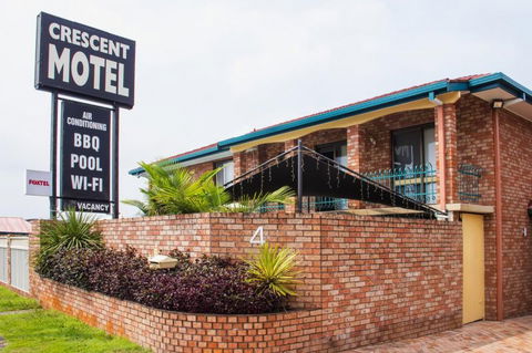 Crescent Motel - Northern Rivers Accommodation 0