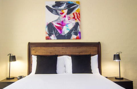 Crescent Motel - Northern Rivers Accommodation 1