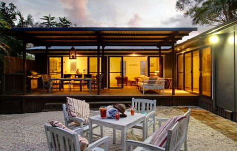Beachshack - Northern Rivers Accommodation 4