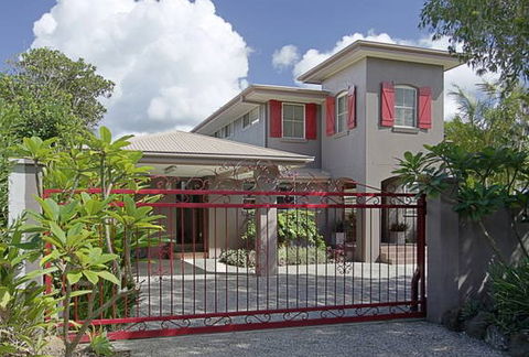 Chez Byron - Northern Rivers Accommodation 4