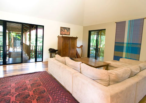 52 Shirley Lane - Byron Bay Bali Houses - Northern Rivers Accommodation 4
