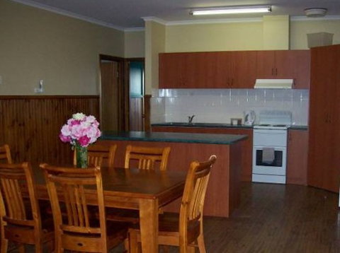 Riverland Holiday Cottage - Northern Rivers Accommodation 0