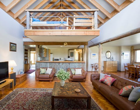Yaraandoo Lakeside Retreat - Northern Rivers Accommodation 3