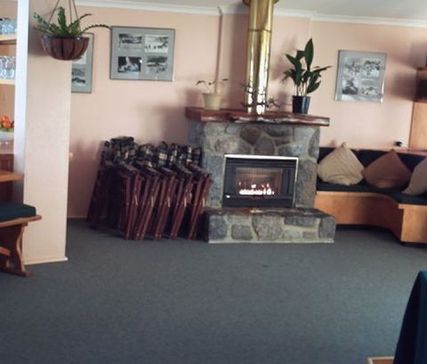 Knockshannoch Ski Club - Northern Rivers Accommodation 2