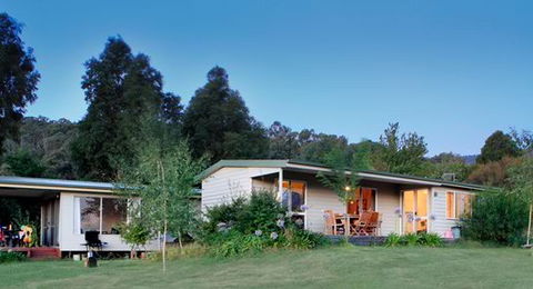 Queens Cottage - Northern Rivers Accommodation 0