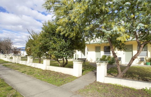 Tumut Apartments - Northern Rivers Accommodation 0