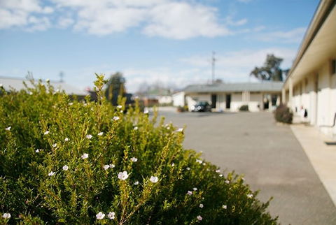 Merivale Motel Tumut - Northern Rivers Accommodation 1