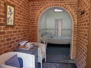 Araluen Old Courthouse Bed And Breakfast - Northern Rivers Accommodation 2