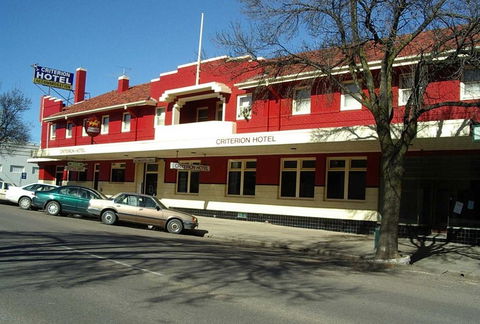 Criterion Hotel Gundagai - Northern Rivers Accommodation 1