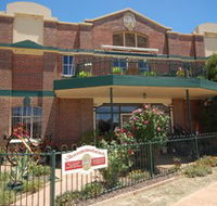 The Rio Holiday Apartments and Theatre - Northern Rivers Accommodation