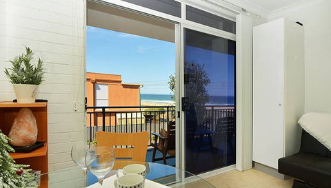 Beach Studio On Bombo - Northern Rivers Accommodation 4