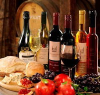 Cedar Creek Vineyard Cottages - Northern Rivers Accommodation