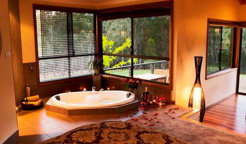 Cedars Mount View - Northern Rivers Accommodation 4