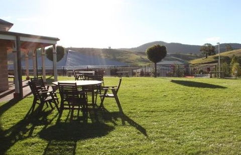 Bowen Inn - Northern Rivers Accommodation 0