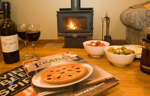 Bingle Tree Retreat - Northern Rivers Accommodation 0