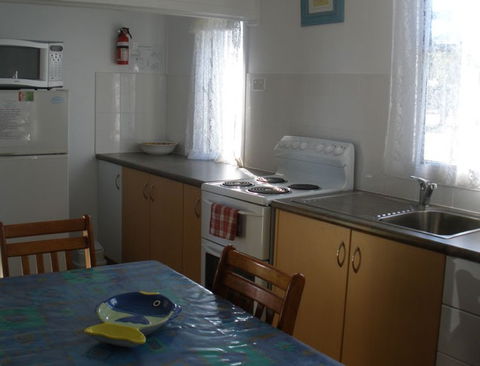 Cosy Cottages Amity Point - Northern Rivers Accommodation 1